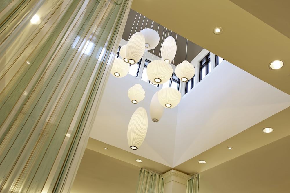 Hilton Garden Inn Portland Lake Oswego Dış mekan fotoğraf