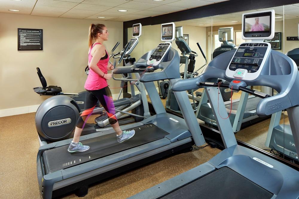 Hilton Garden Inn Portland Lake Oswego Dış mekan fotoğraf