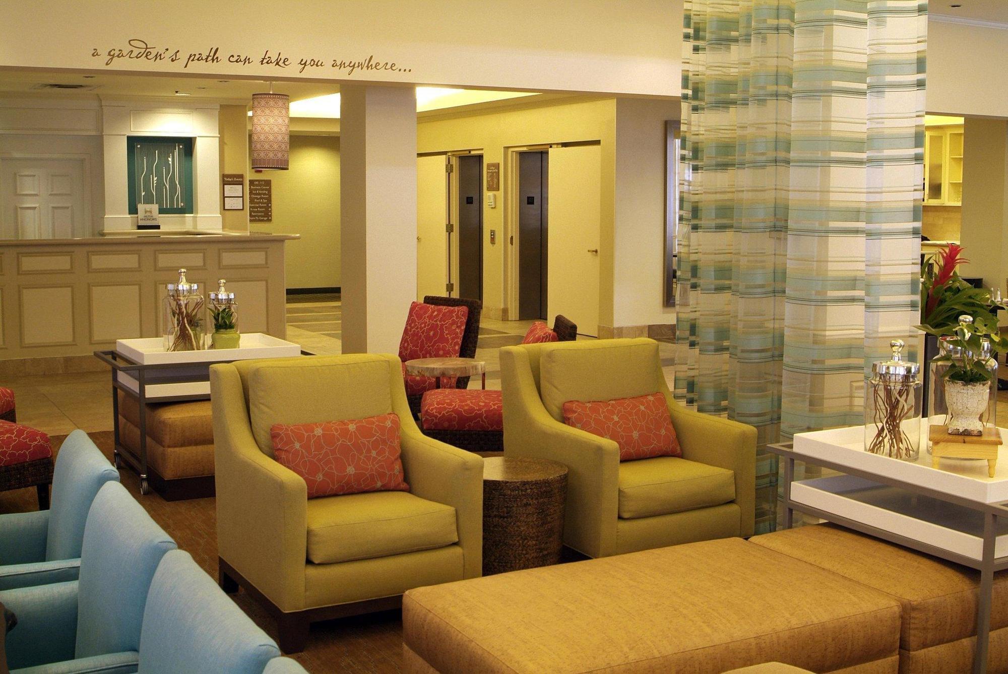 Hilton Garden Inn Portland Lake Oswego Dış mekan fotoğraf